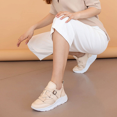 Стильный LOOK Кроссовки Kristina & Milan 007-20-2651 1