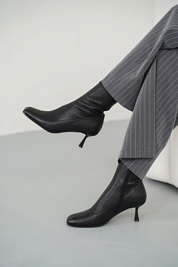 Стильный LOOK Ботильоны Kristina & Milan 171H-22-818-1-BL 5