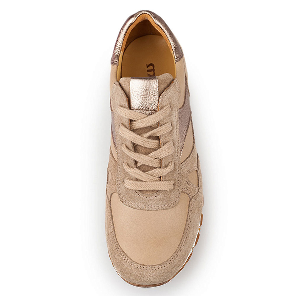 Кроссовки Miris 670