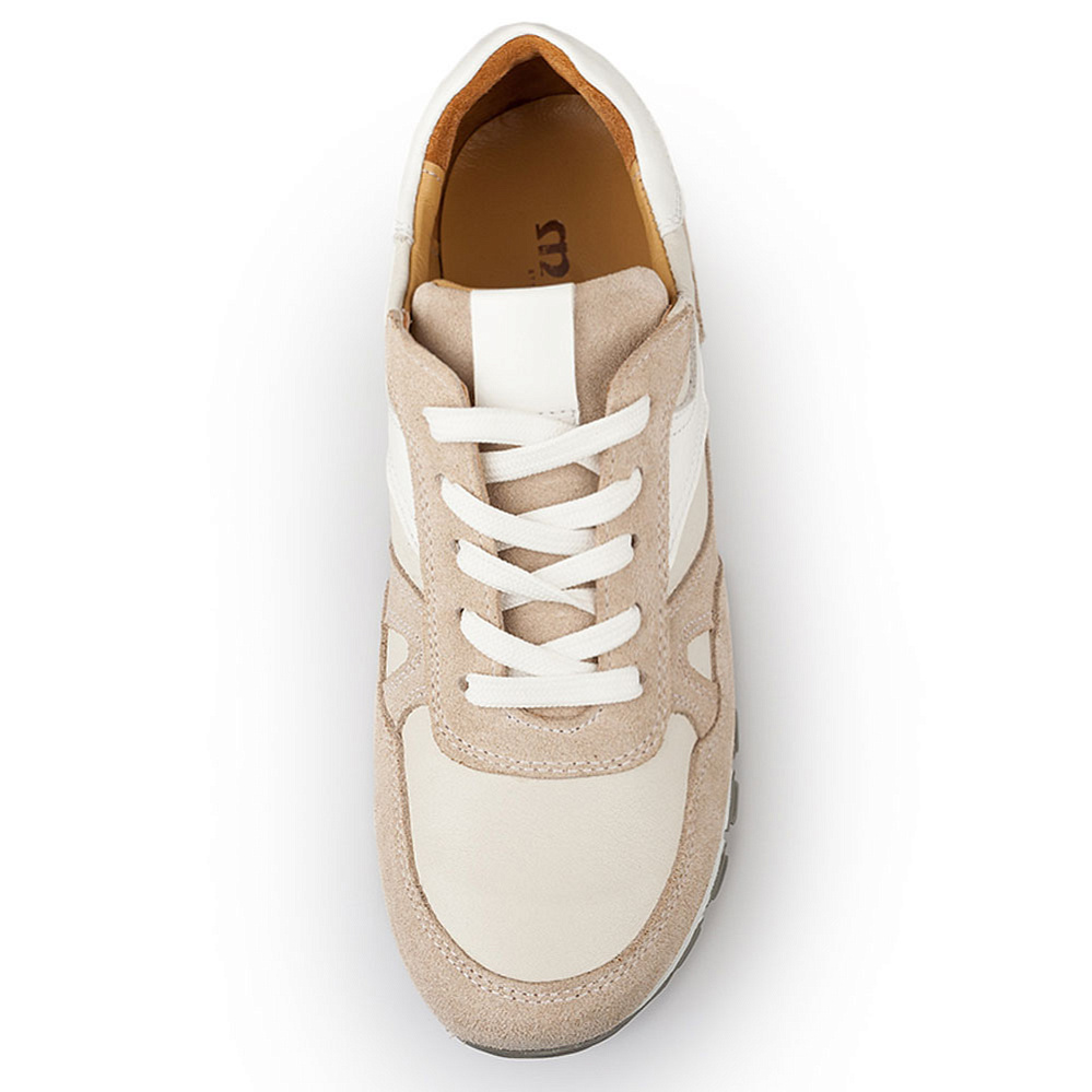 Кроссовки Miris 670