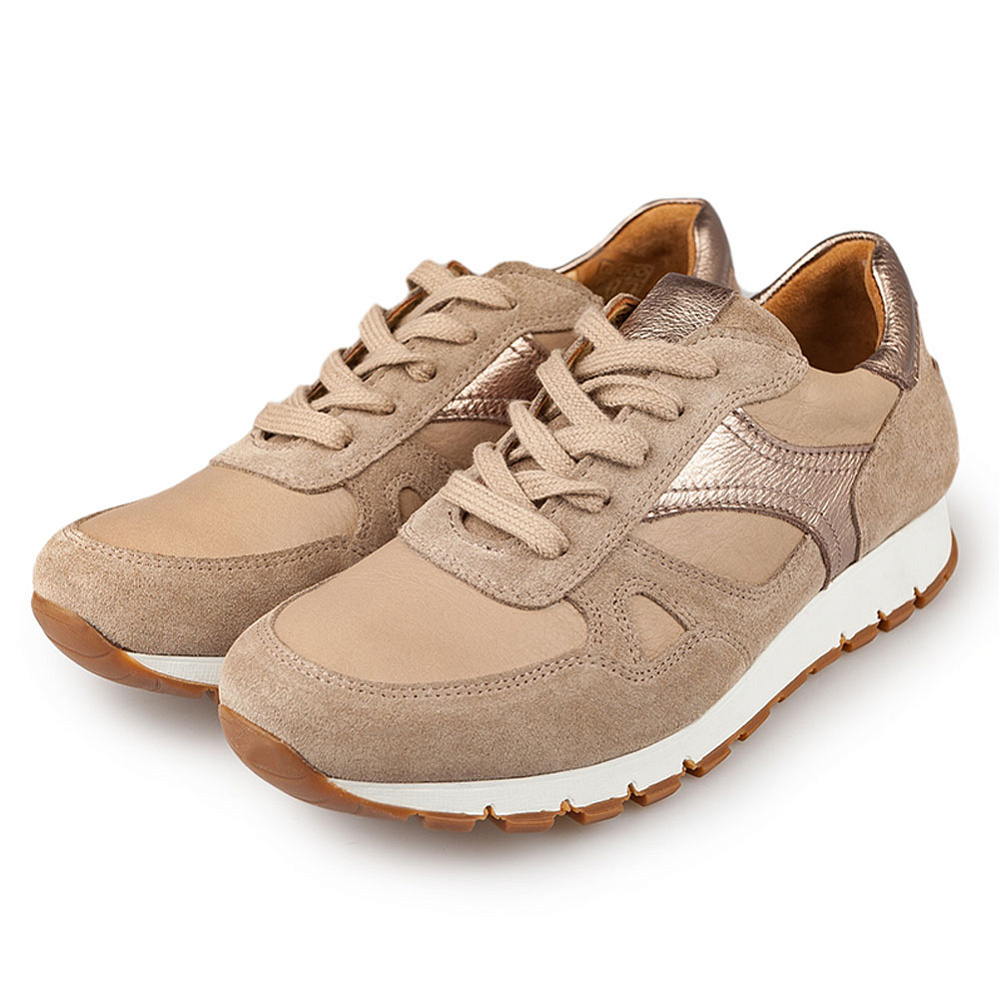 Кроссовки Miris 670