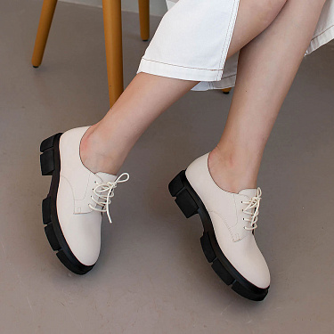 Стильный LOOK Полуботинки Miris Y990-1-2 2