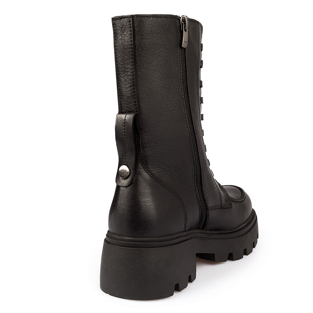 Kristina & Milan 36303